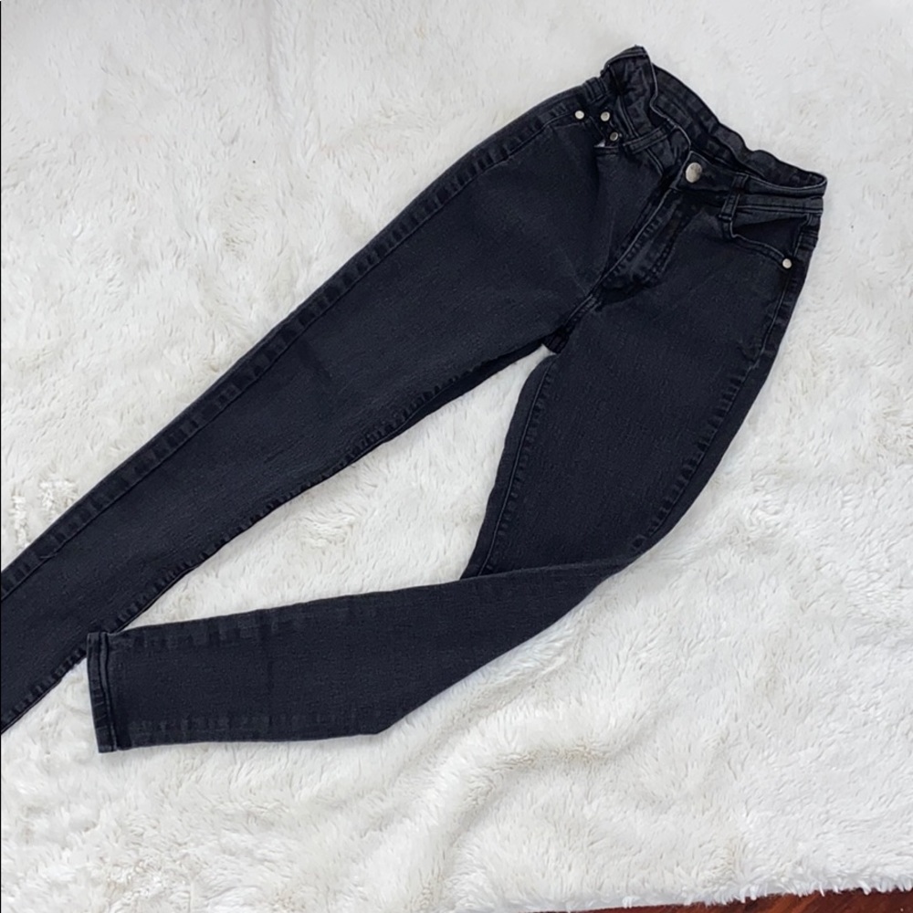 Plain black high waisted jeans